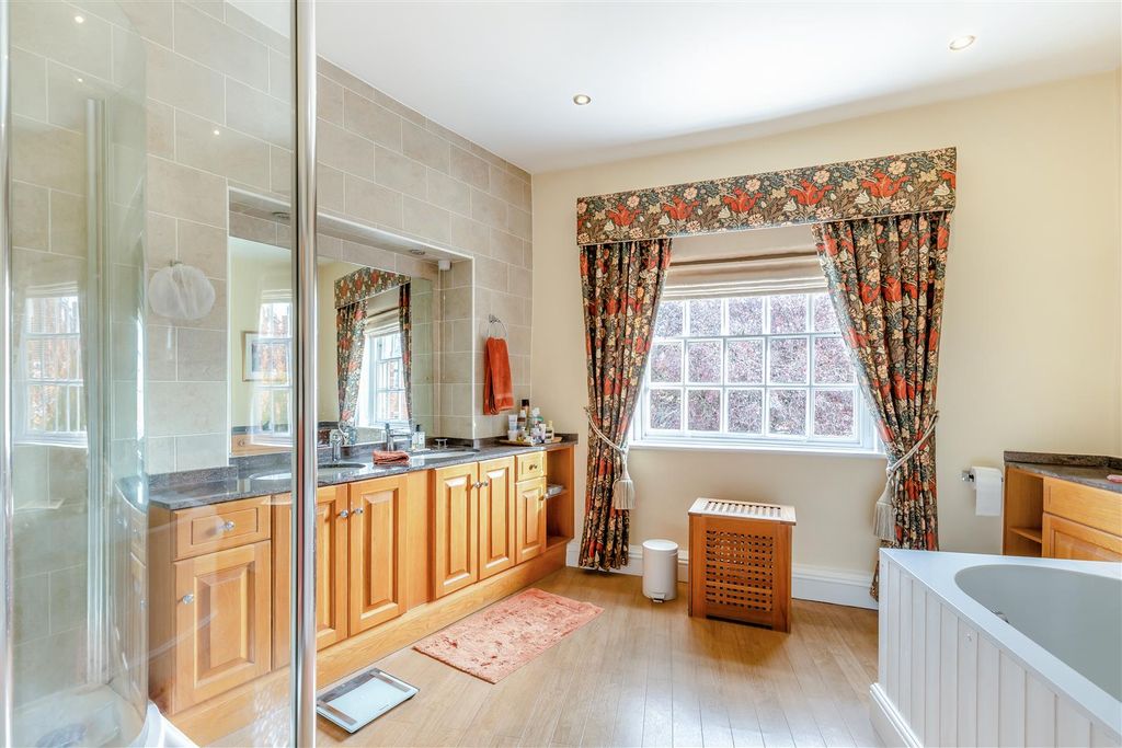 Additional image 18 of 6 bed detached house for saleMill Lane, Newport Pagnell MK16