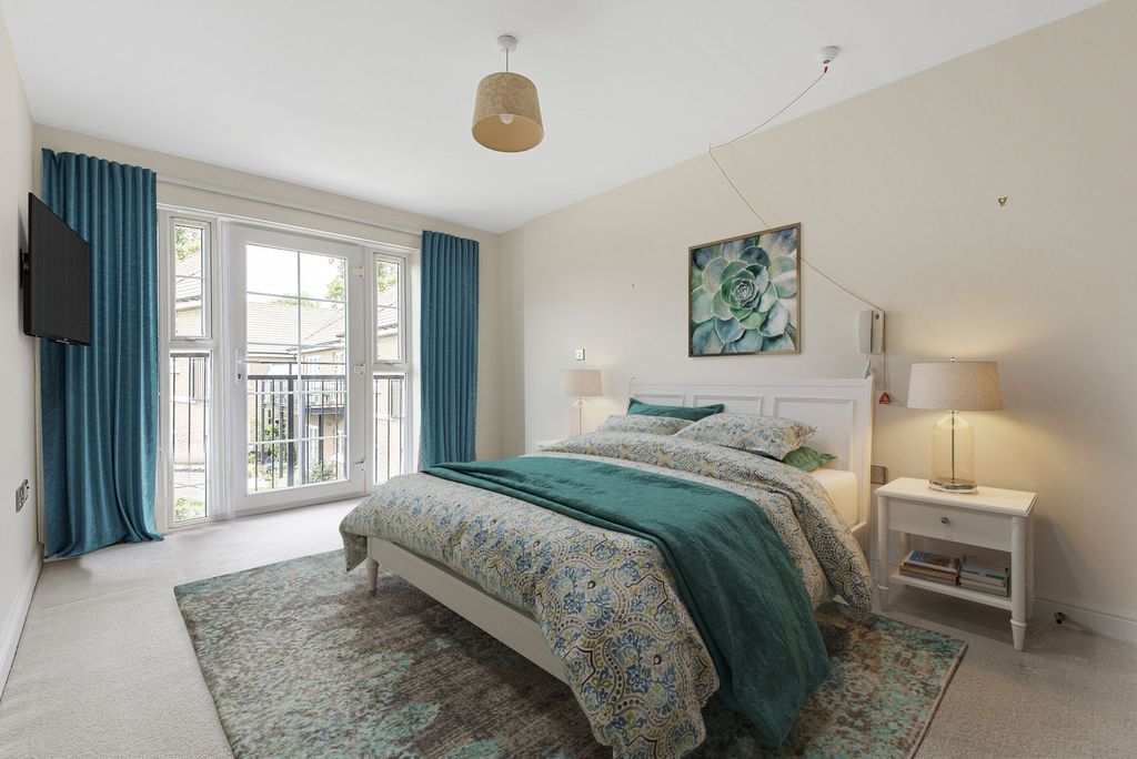 Additional image 5 of 2 bed flat for saleThe Retreat, Princes Risborough HP27