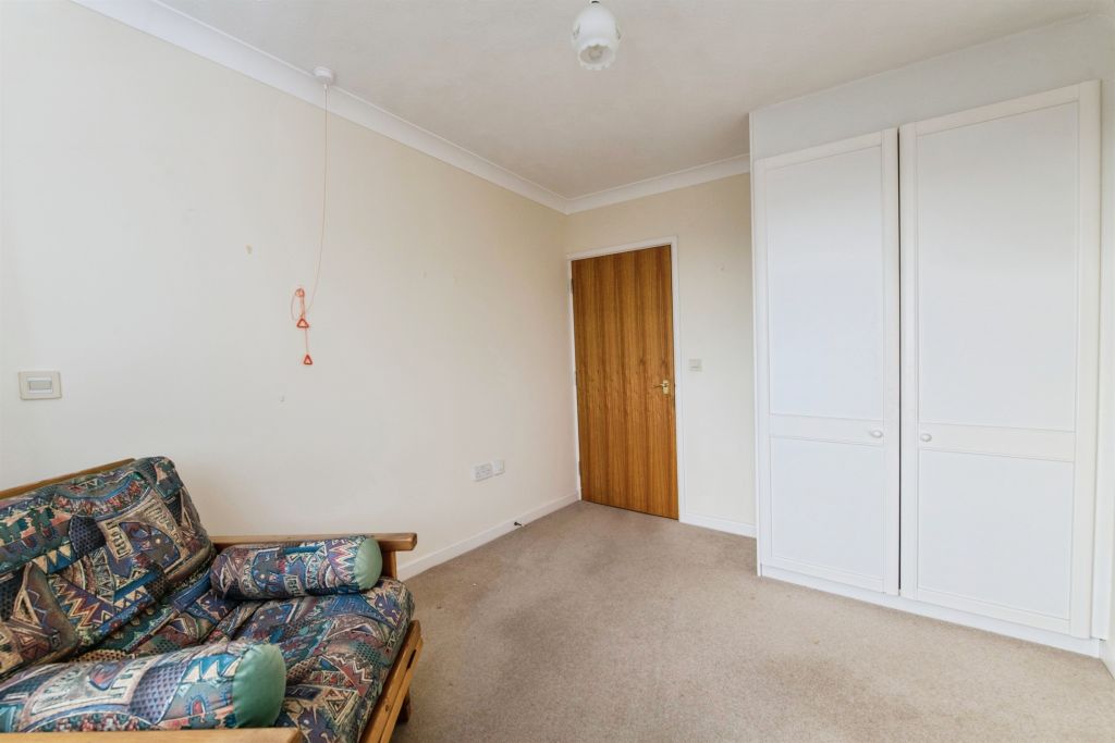 Additional image 9 of 2 bed flat for saleAnning Road, Lyme Regis DT7
