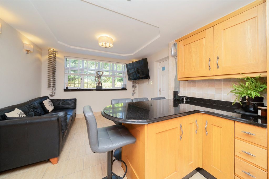 Additional image 15 of 6 bed detached house for saleHanns Hall Road, Neston, Cheshire CH64