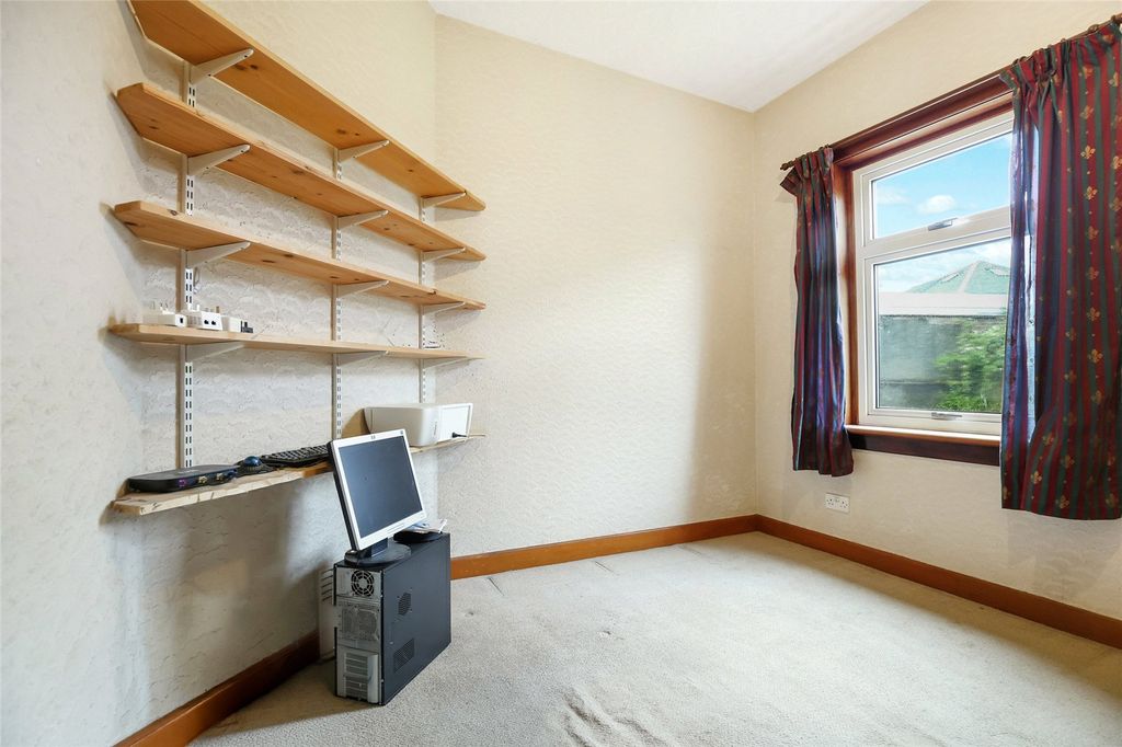 Additional image 11 of 6 bed bungalow for saleGlenacre Drive, Largs, North Ayrshire KA30