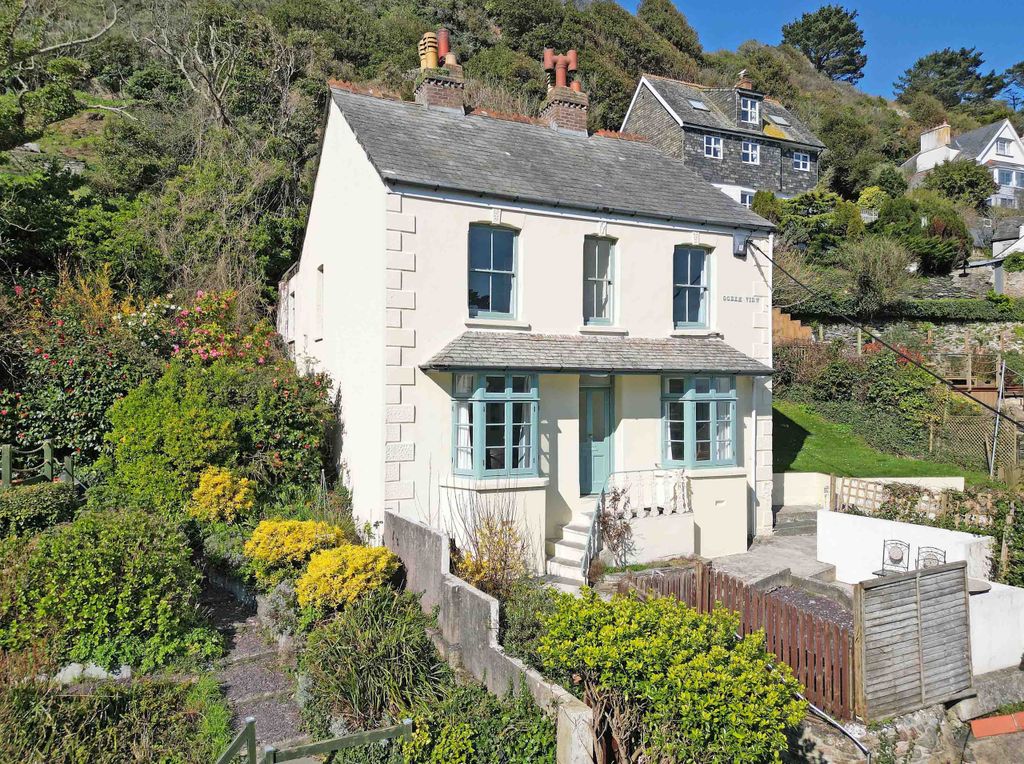 4 bed detached house for saleTalland Hill, Polperro, Looe, Cornwall PL13