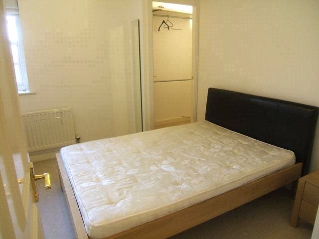Additional image 5 of 1 bed flat for saleChaloner Grove, Wakefield, West Yorkshire WF1