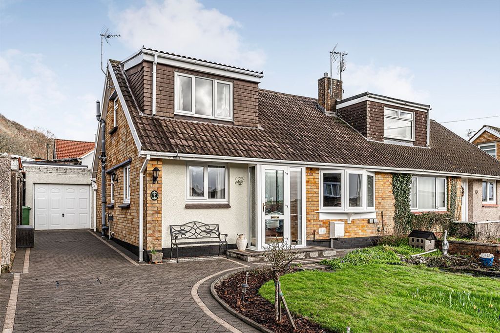 Additional image 3 of 4 bed semi-detached house for saleWhiterock Drive, Pontypridd CF37