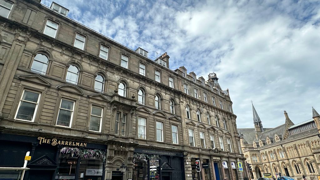 2 bed flat for saleCommercial Street, Dundee DD1