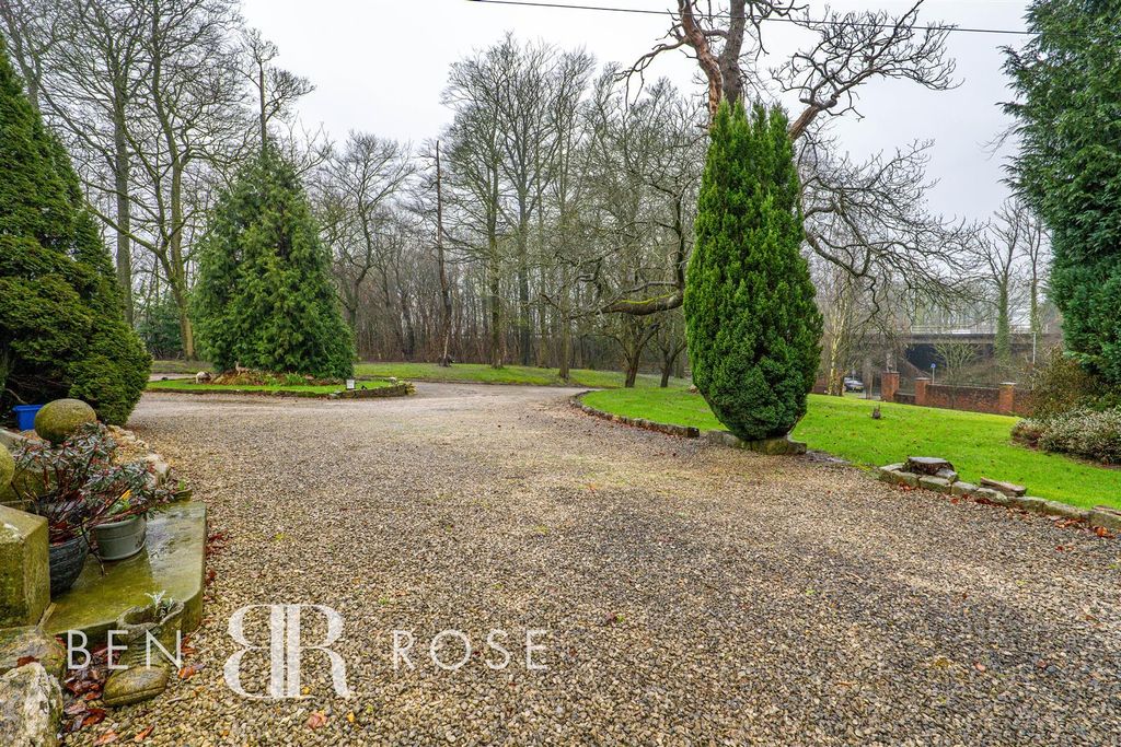 Additional image 43 of 4 bed detached house for saleThe Grange, D'urton Lane, Broughton, Preston PR3