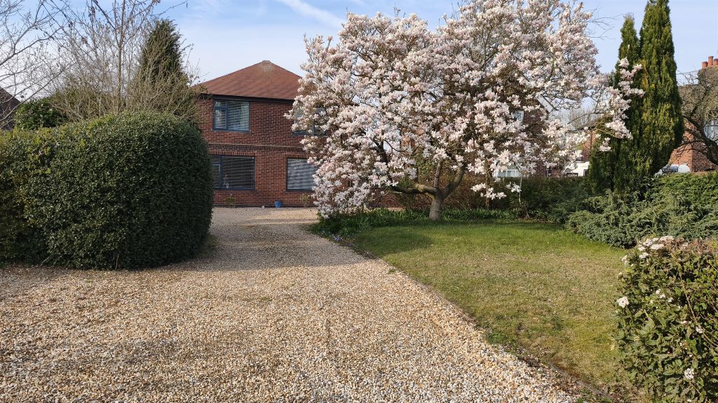 4 bed detached house for saleHodge Lane, Hartford, Northwich CW8