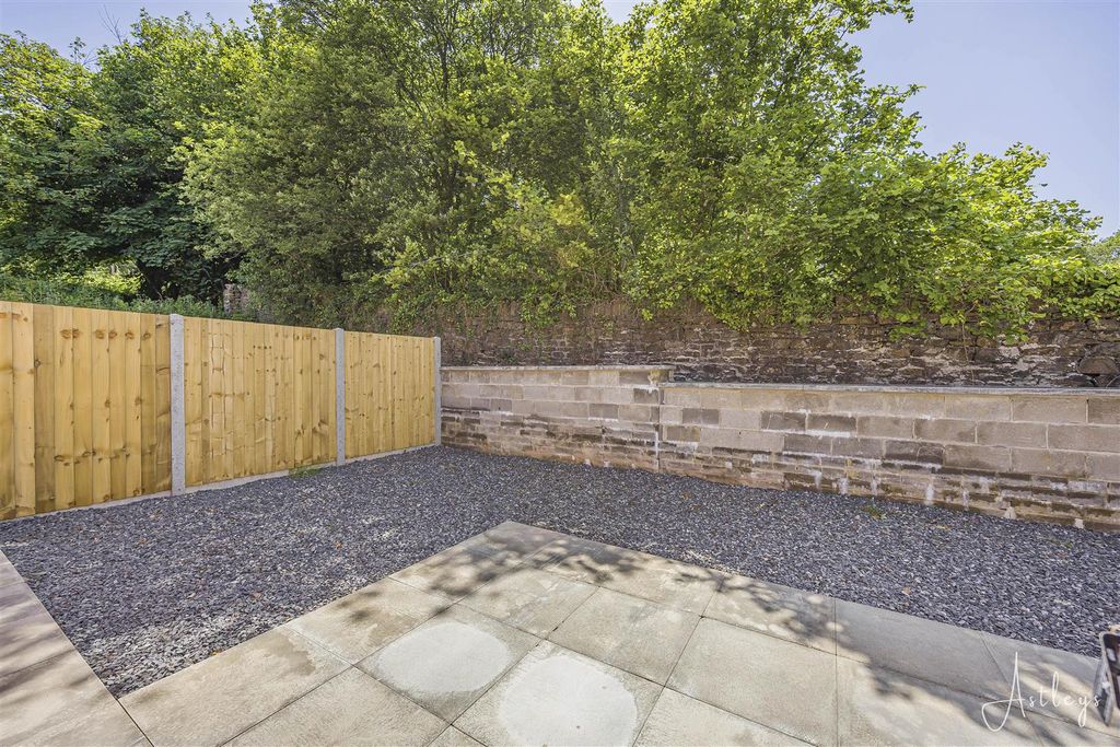 Additional image 12 of 3 bed detached house for saleClos Yr Ysgol, Clyne, Neath SA11