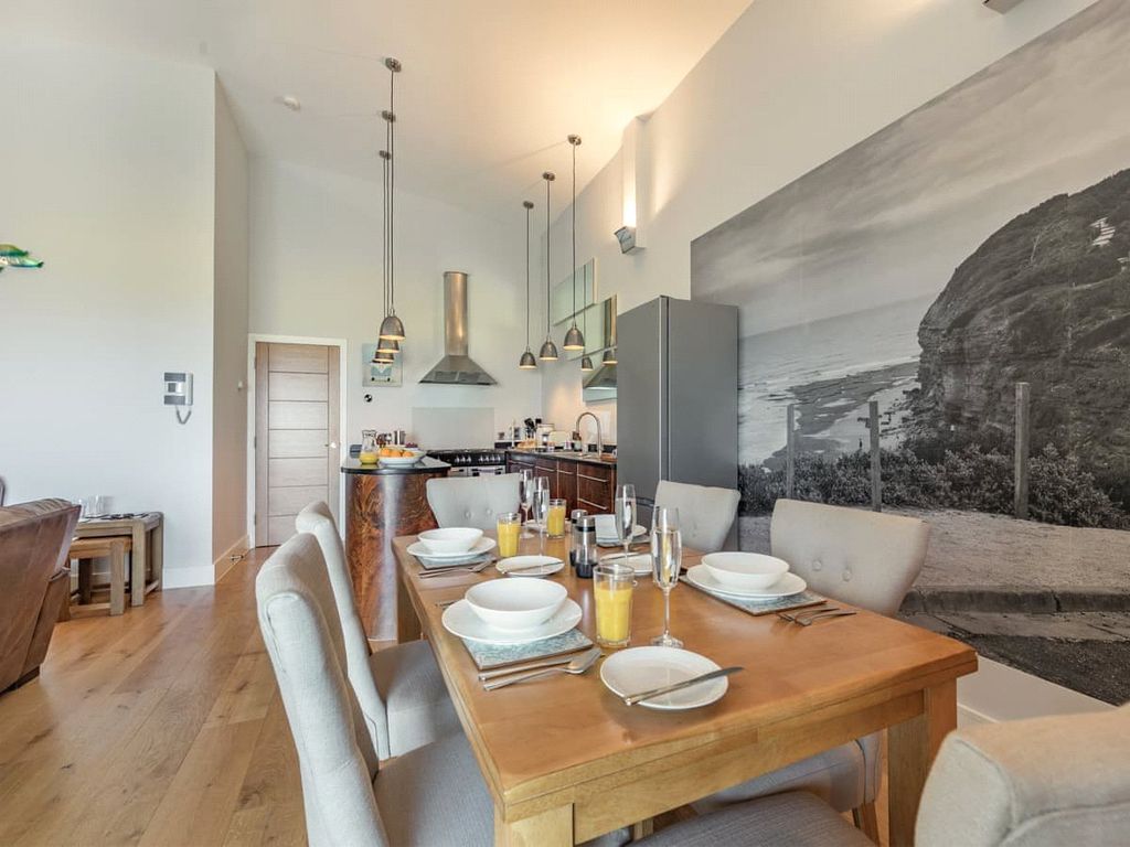 Additional image 17 of 2 bed flat for salePentire Road, Newquay, Cornwall TR7