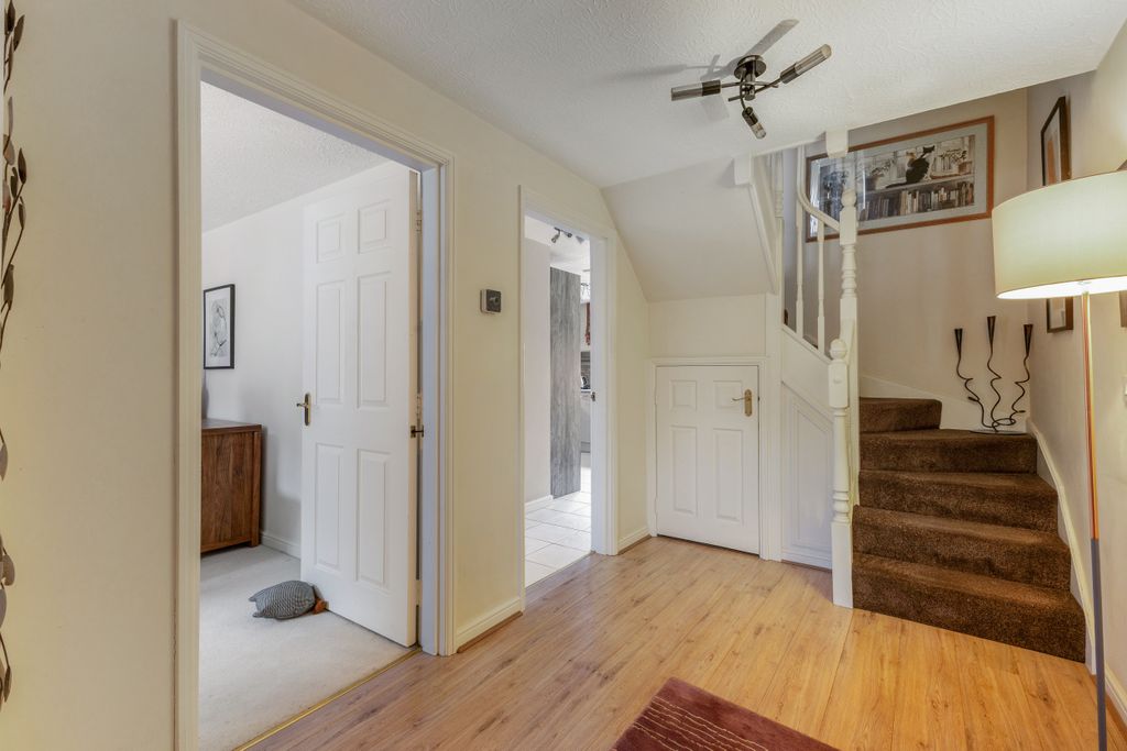 Additional image 6 of 5 bed detached house for saleAdwalton Close, Newark NG24