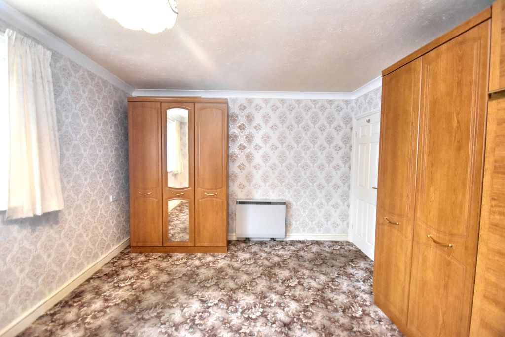 Additional image 6 of 2 bed flat for saleSutton Court, Skegness PE25