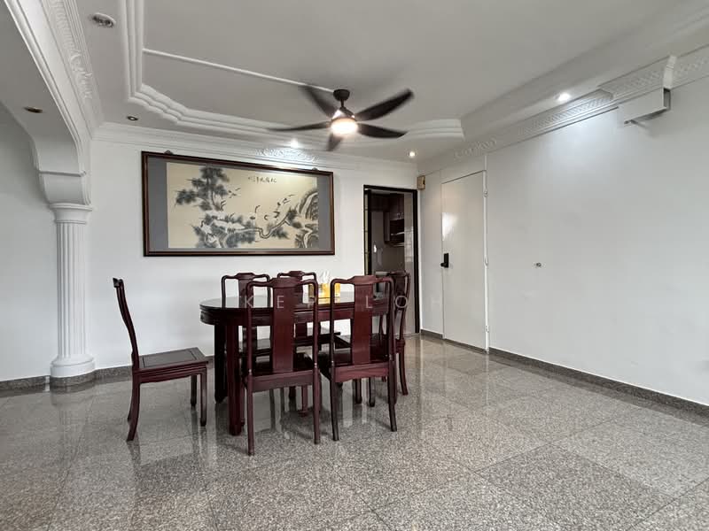 318 Sembawang Vista photo 2