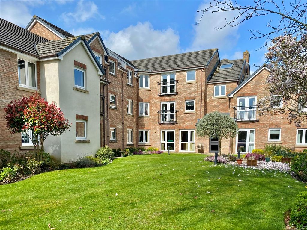Additional image 5 of 1 bed property for saleThe Village, Wigginton, York YO32