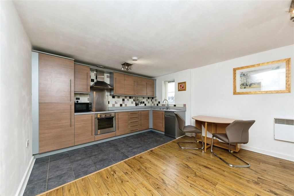 Additional image 3 of 2 bed flat for saleFairfax Court, Barony Road, Nantwich, Cheshire CW5