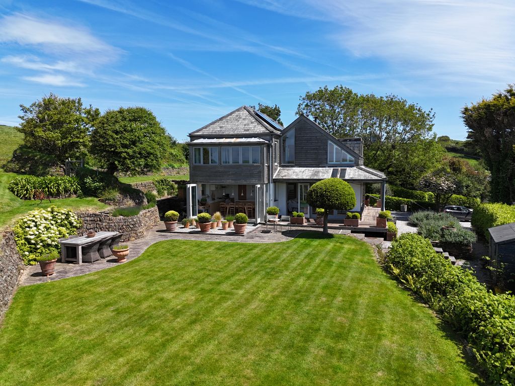 4 bed detached house for salePort Isaac PL29