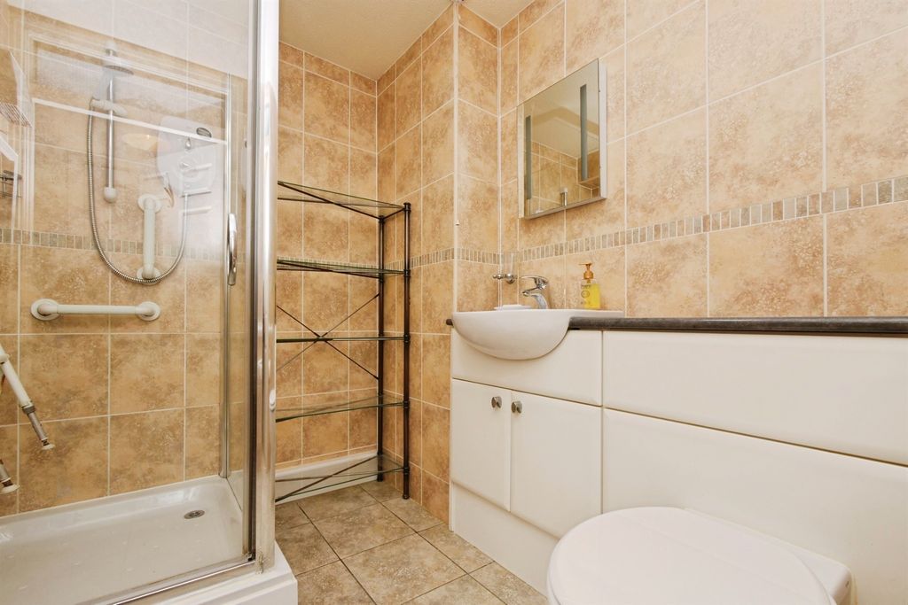 Additional image 4 of 2 bed flat for saleWyre Mews, Haxby, York YO32