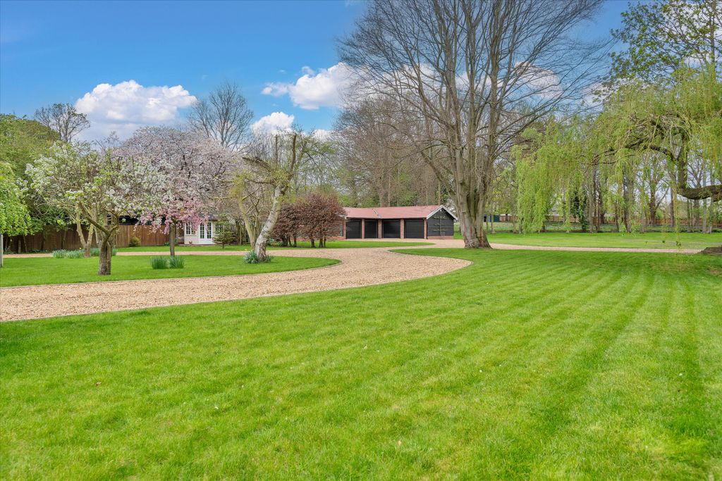 Additional image 5 of 4 bed semi-detached house for saleCotton End Road, Exning, Suffolk CB8