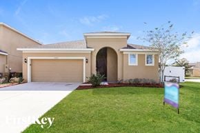 3000 Lady Mae Ln, Kissimmee, FL, 34744 photo 2
