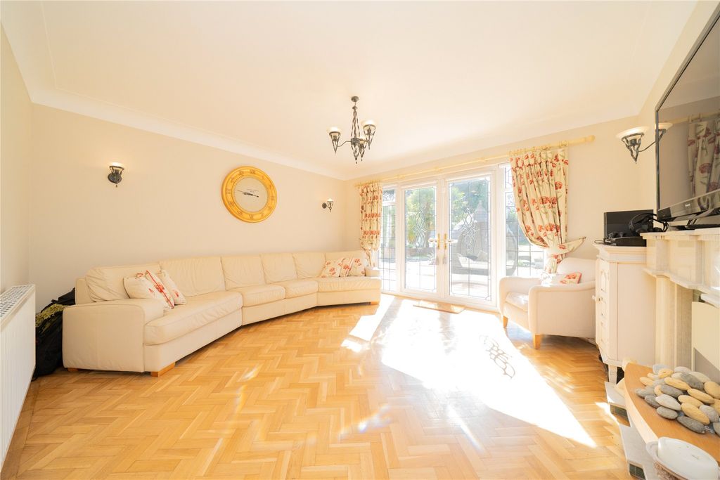 Additional image 16 of 6 bed detached house for saleHanns Hall Road, Neston, Cheshire CH64