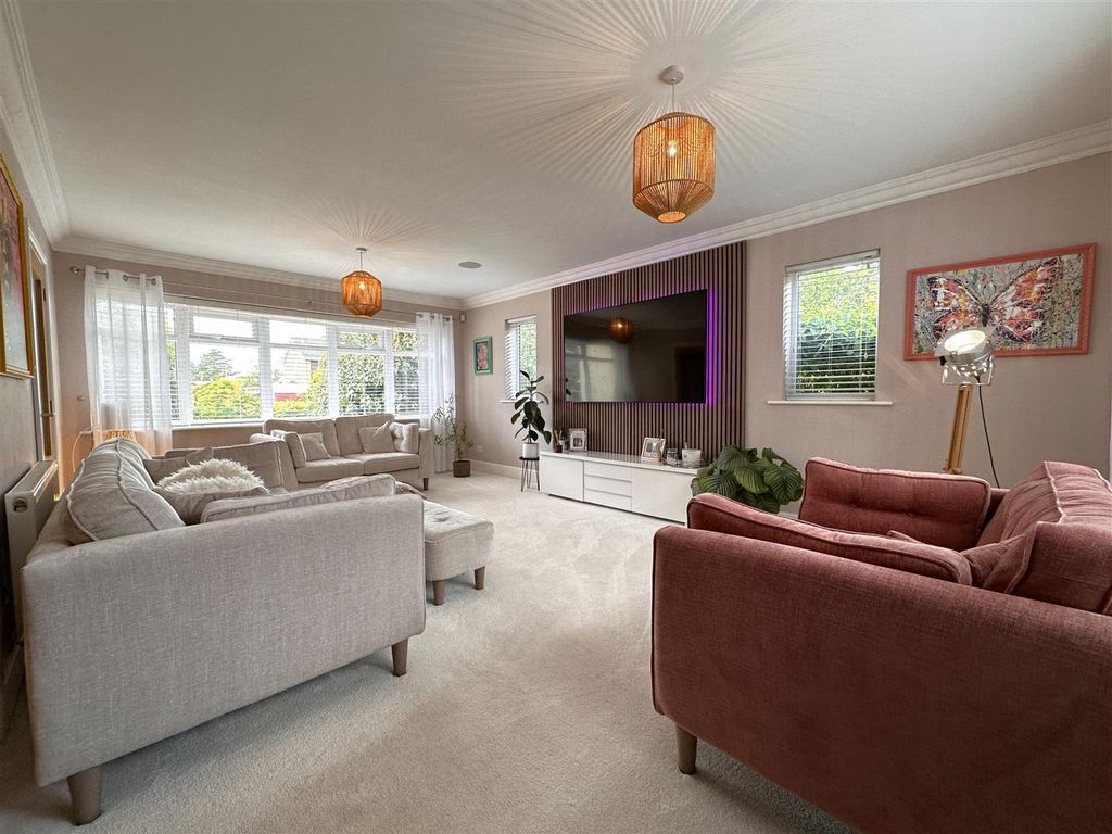 Additional image 4 of 4 bed detached house for saleBeacon Heights, Newark NG24