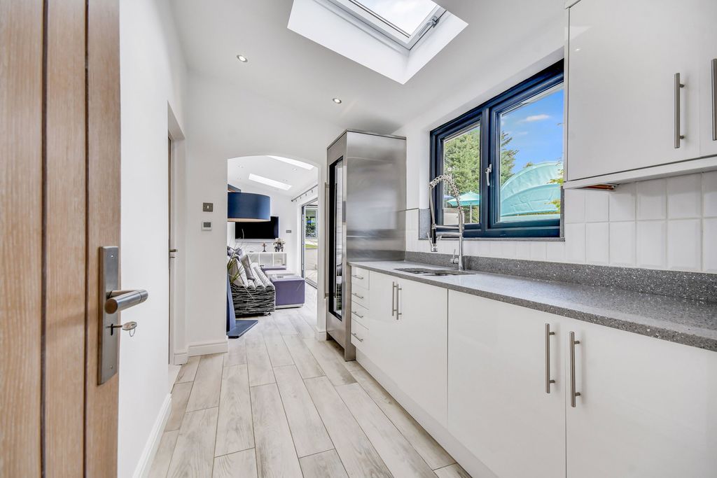 Additional image 19 of 4 bed detached house for saleOngar Outskirts, Essex CM5
