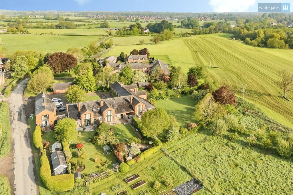 3 bed barn conversion for saleCoole Lane, Austerson, Nantwich, Cheshire CW5