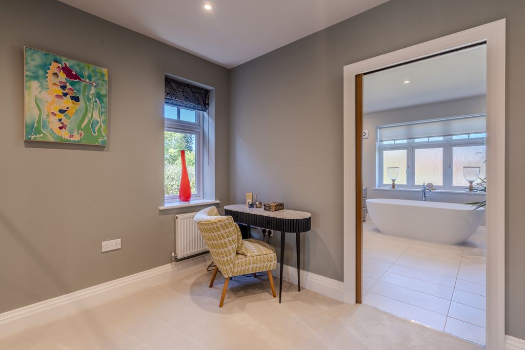 Additional image 16 of 6 bed detached house for saleKeswick Close, Cringleford, Norwich NR4