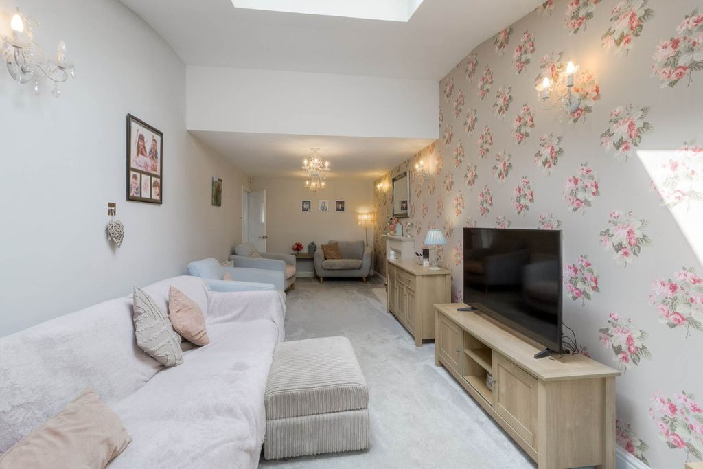 Additional image 8 of 4 bed detached house for salePennycress Way, Newport Pagnell MK16