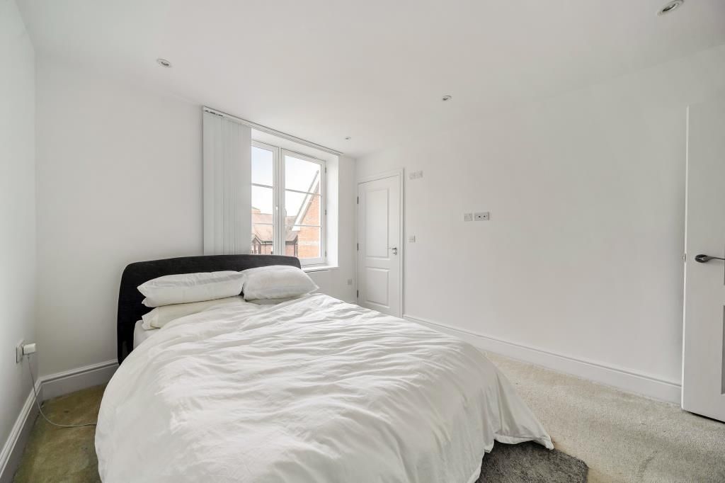 Additional image 12 of 2 bed flat for saleNewbury, Berkshire RG14