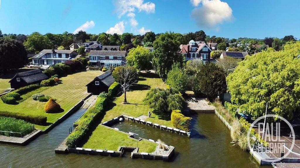 Additional image 2 of 6 bed detached house for saleBroadview Road, Oulton Broad NR32