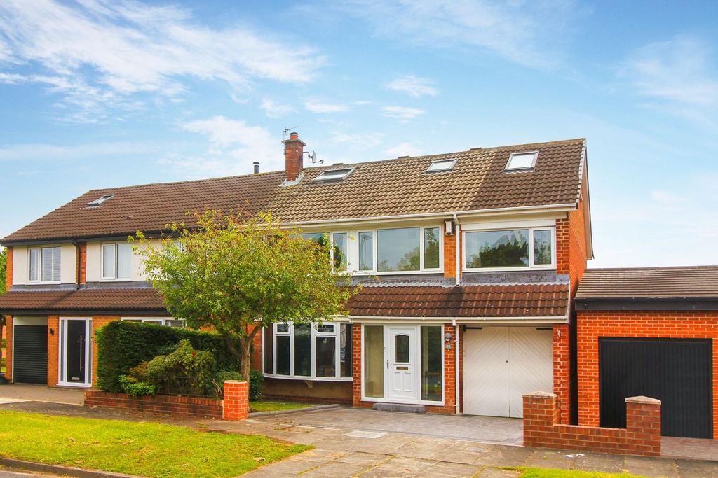 4 bed semi-detached house for saleBoulsworth Road, Preston Grange NE29
