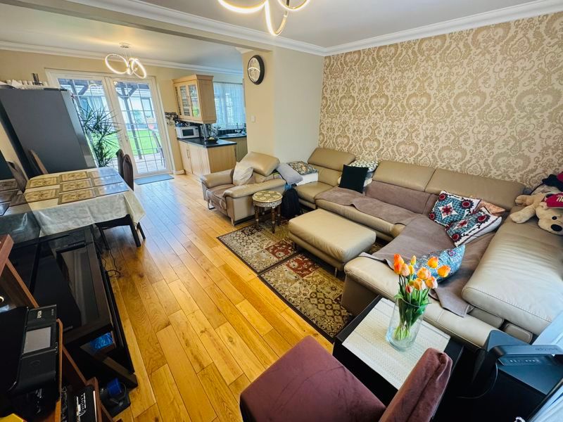 Additional image 15 of 6 bed end terrace house for saleRushdene Crescent, Northolt UB5