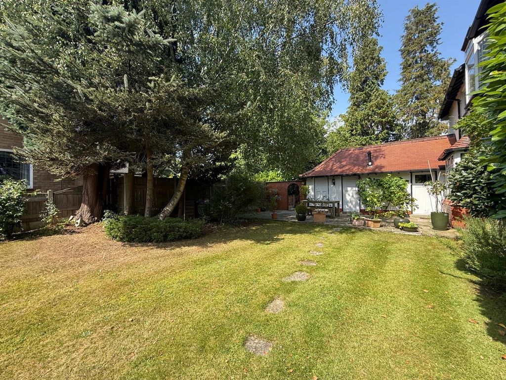 Additional image 23 of 5 bed detached house for salePark Lane, Macclesfield SK11