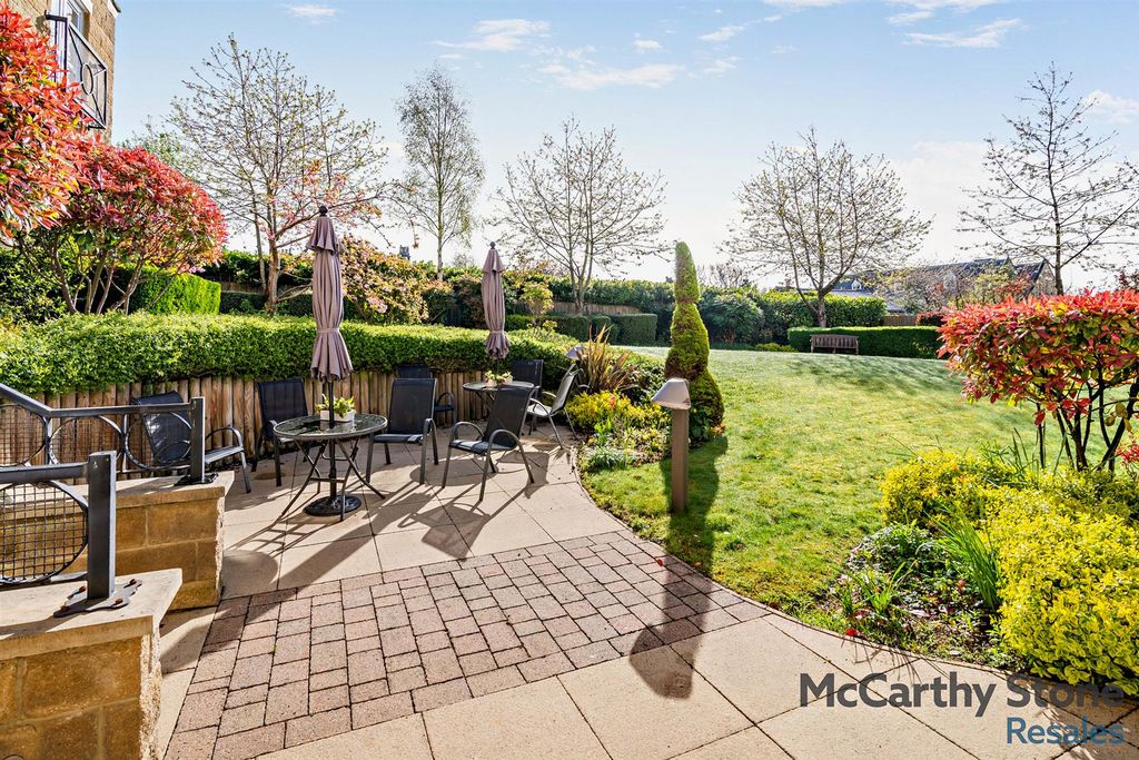 Additional image 10 of 2 bed flat for saleHollis Court, Castle Howard Road, Malton YO17