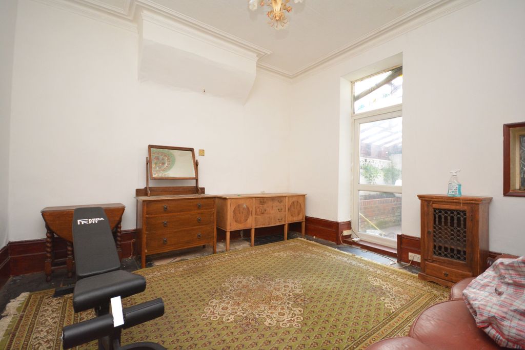 Additional image 3 of 6 bed terraced house for saleSweyn Road, Margate, Kent CT9