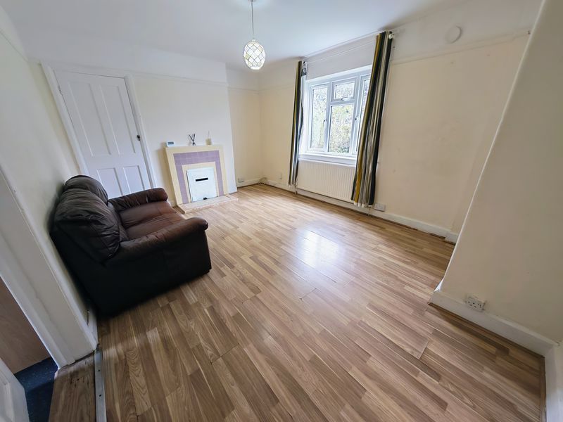 Additional image 11 of 3 bed semi-detached house for saleEastcote Lane, Northolt UB5