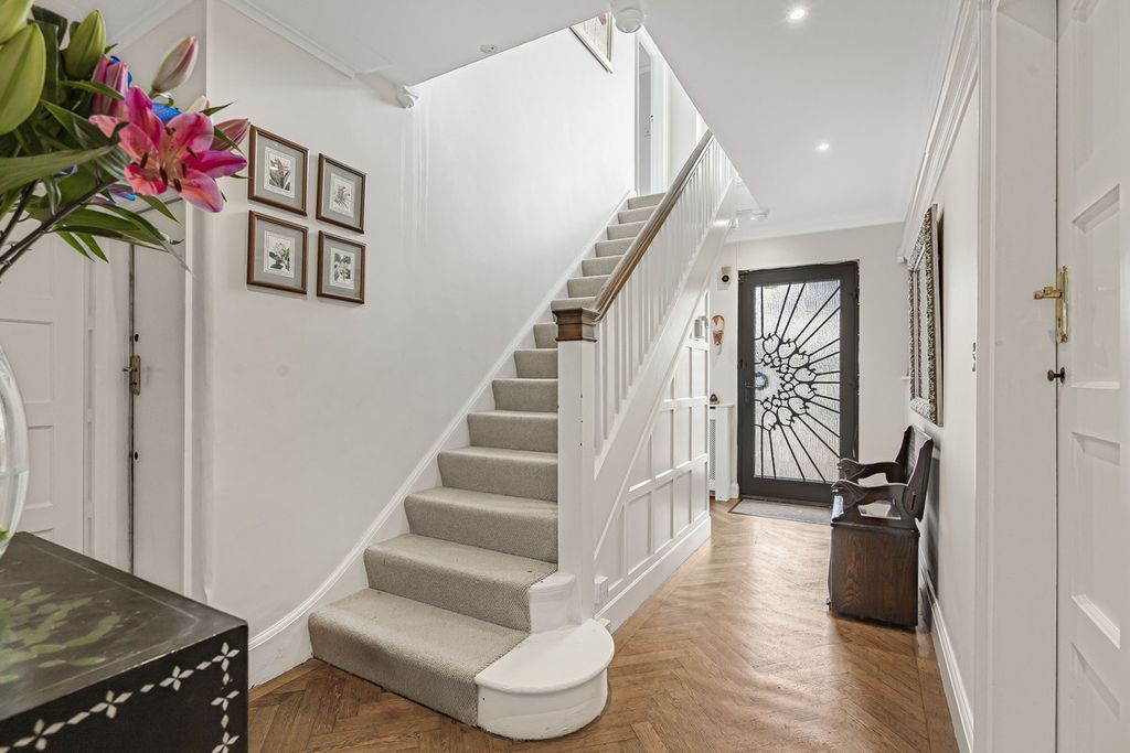 Additional image 7 of 4 bed detached house for saleCoombe Road, New Malden KT3