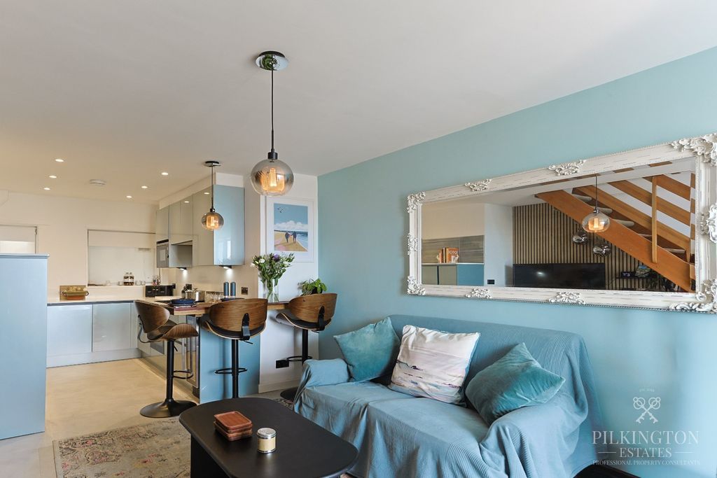 Additional image 4 of 1 bed maisonette for salePortuan Road, Looe, Cornwall PL13
