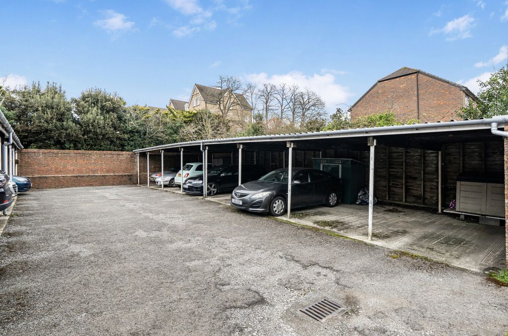 Additional image 14 of 3 bed flat for saleStation Road, Pulborough RH20