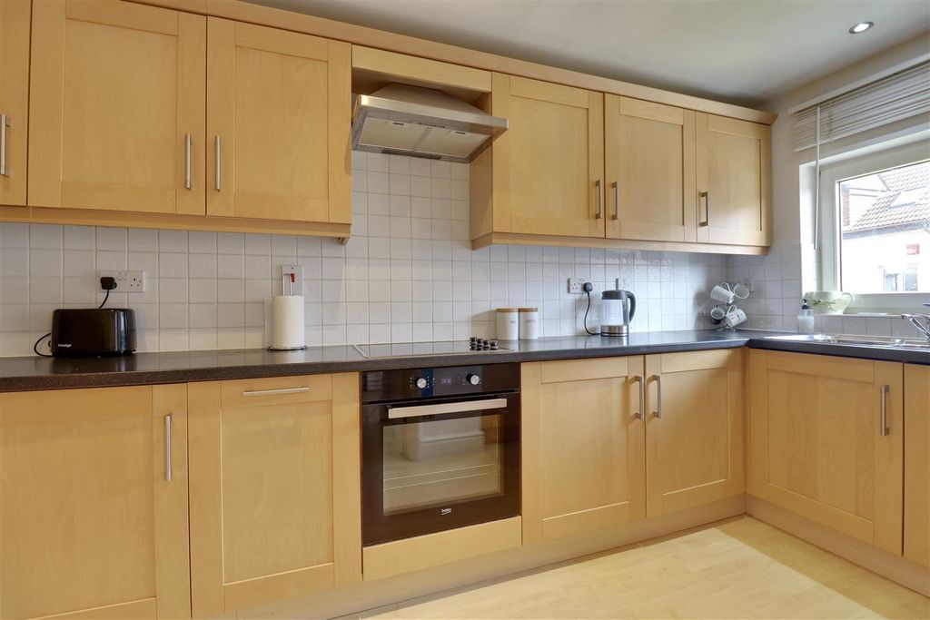 Additional image 9 of 4 bed town house for saleBroad Street, Old Portsmouth, Hampshire PO1