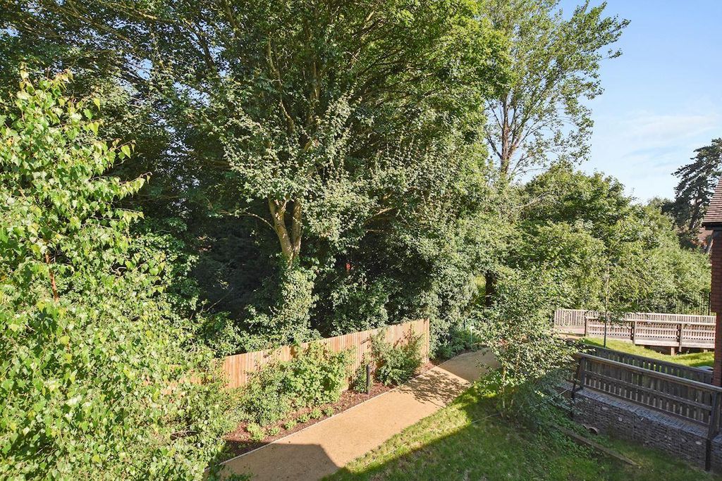 Additional image 14 of 2 bed flat for saleElizabeth House, St. Giles Mews, Stony Stratford, Milton Keynes MK11