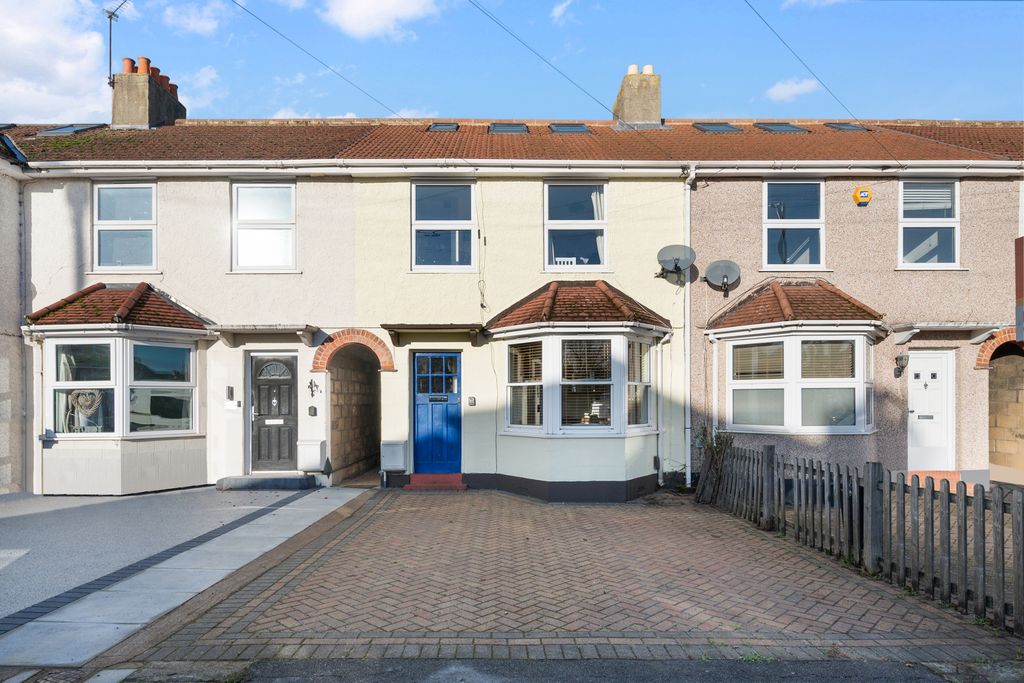 4 bed terraced house for saleCannon Hill Lane, London SW20