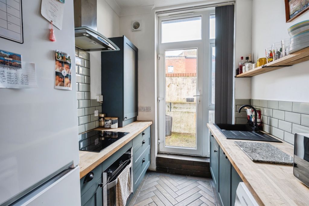 Additional image 6 of 1 bed flat for saleChurch Hill, Newhaven BN9