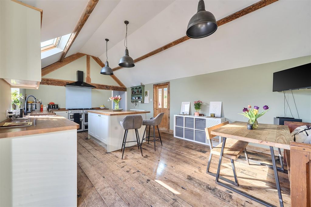 4 bed barn conversion for saleTail Mill Lane, Merriott TA16 photo 2