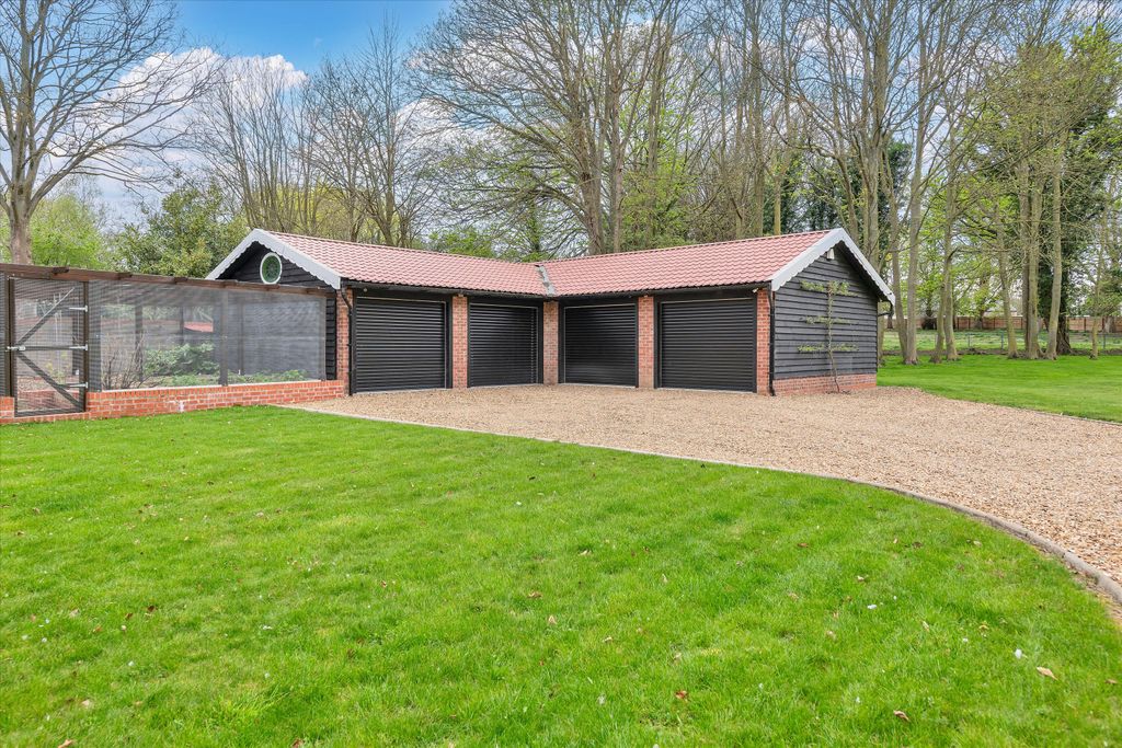 Additional image 27 of 4 bed semi-detached house for saleCotton End Road, Exning, Suffolk CB8