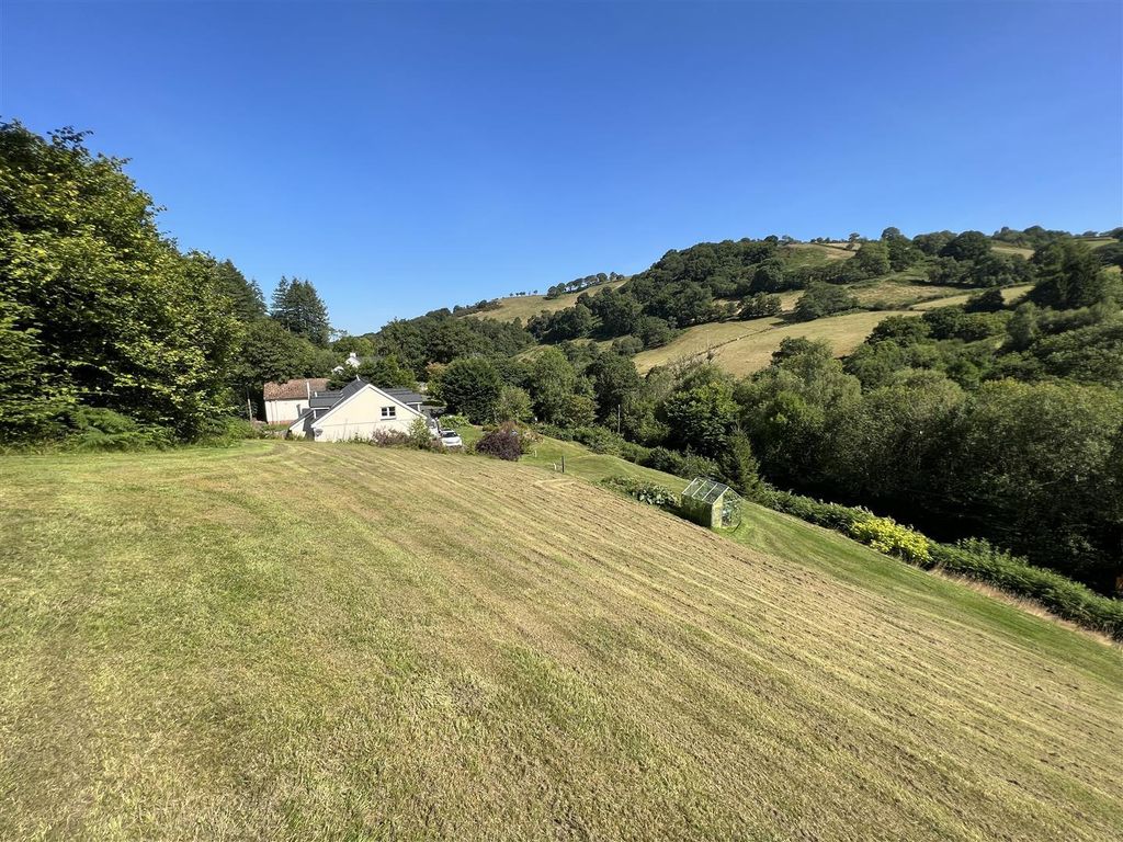 Additional image 4 of 4 bed detached house for saleGwynfe, Llangadog SA19