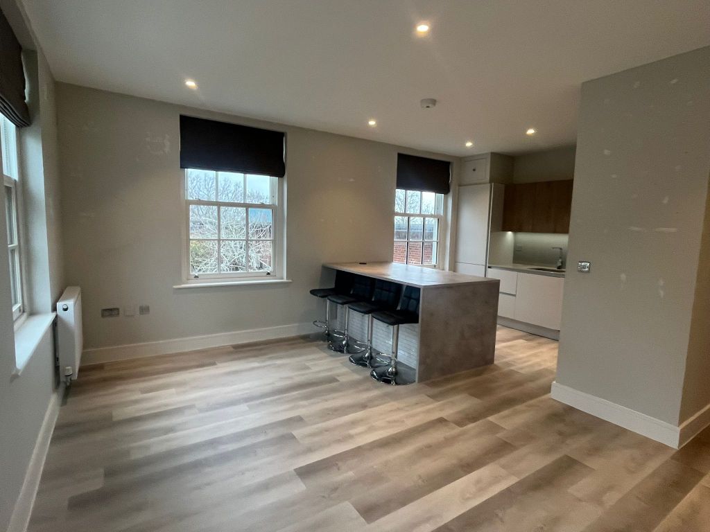 2 bed flat for saleYork Rise, Orpington BR6 photo 5