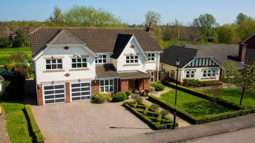 5 bed detached house for saleBelfry Lane, Collingtree Park, Northampton NN4
