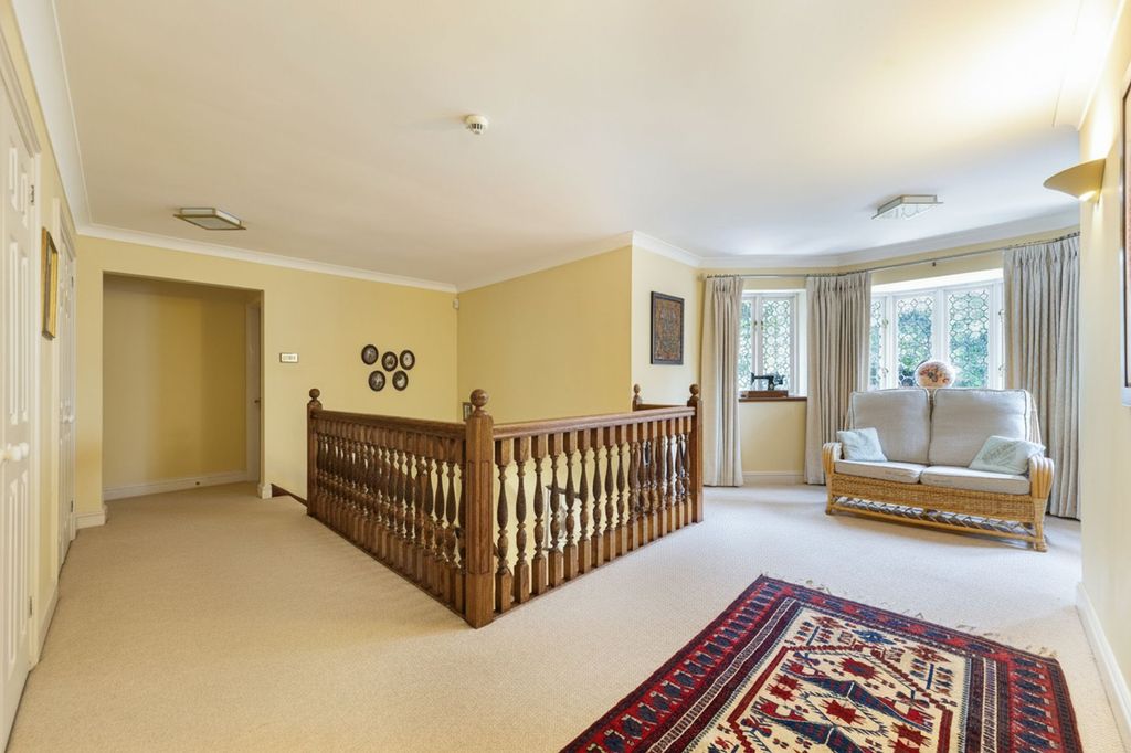 Additional image 9 of 5 bed detached house for saleSpinfield Lane West, Marlow SL7