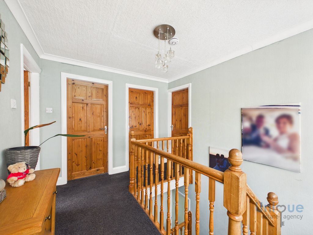 Additional image 12 of 4 bed semi-detached house for saleSawley Avenue, Lytham St. Annes FY8